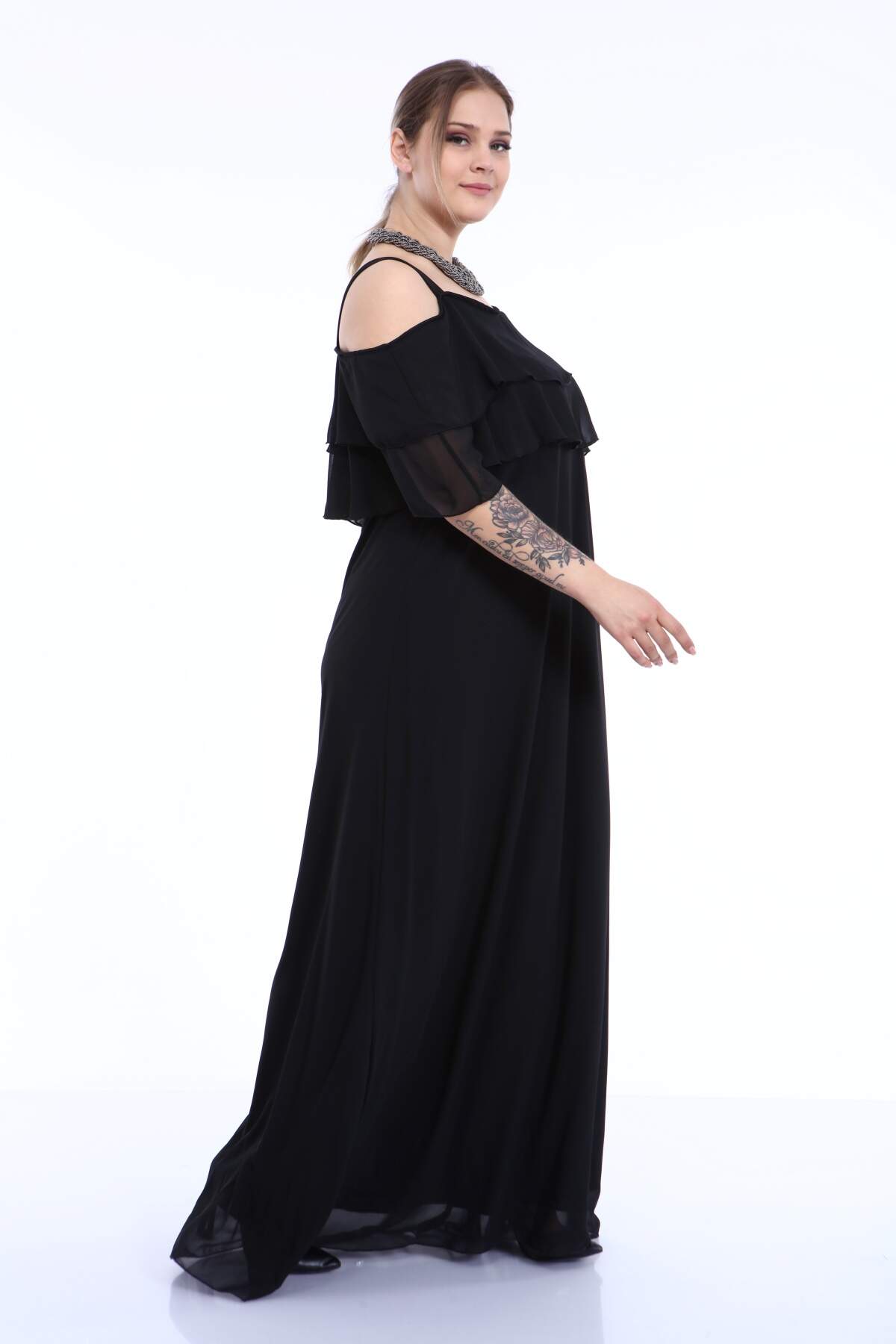 Women's Oversize Strappy Black Chiffon Evening Dress